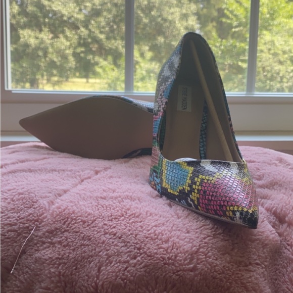 Steve Madden Snakeskin Heels - Picture 3 of 4